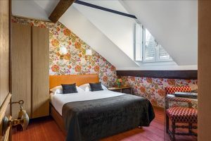 Chambre classique Hôtel Saint Paul Paris