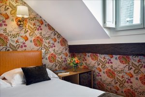 Chambre classique Hôtel Saint Paul Paris