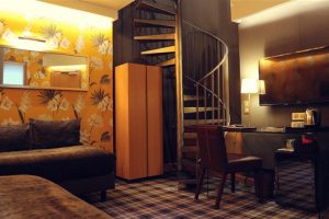 Chambre duplex Hôtel Saint Paul Paris
