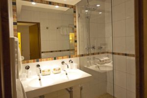 Chambre duplex Hôtel Saint Paul Paris