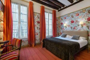 Chambre double supérieure Hôtel Saint Paul Paris